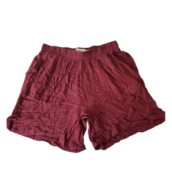 🍷 ICHI Burgundy Crinkle Shorts – Size M - Picture 4 of 4